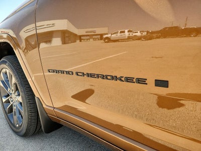 2026 Jeep Grand Cherokee Limited Reserve