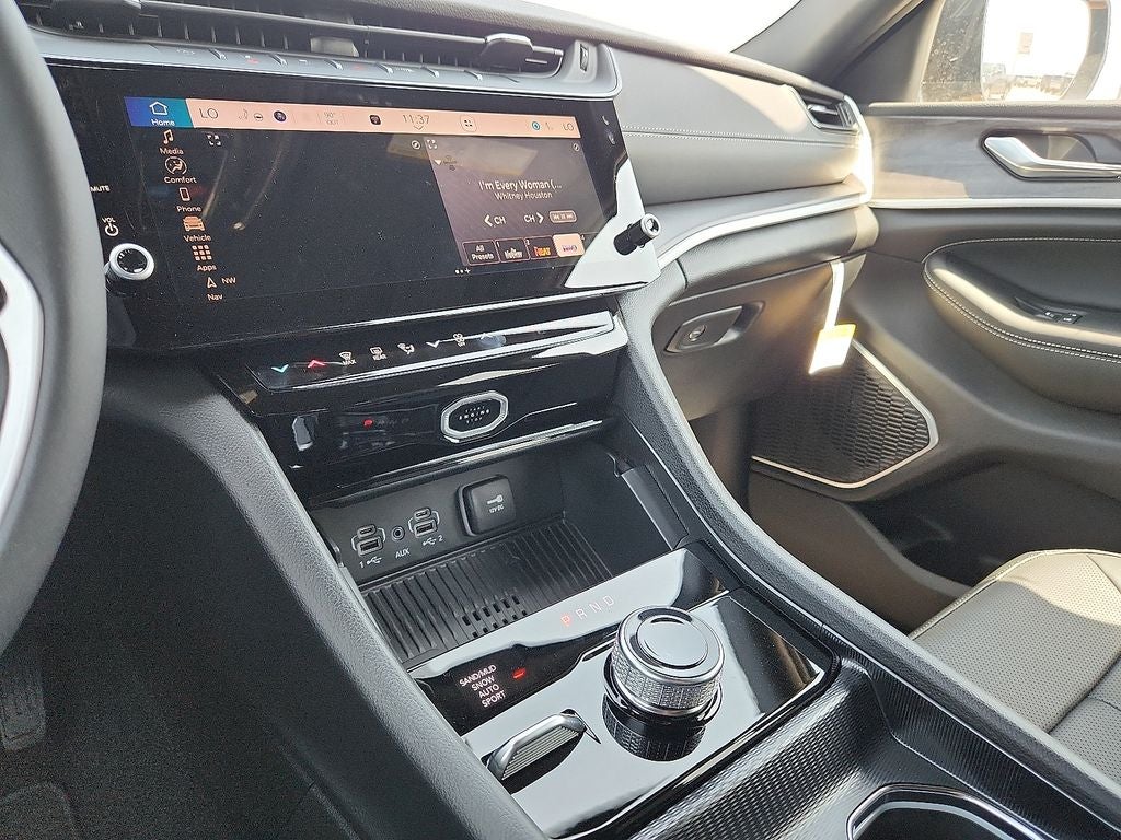 2026 Jeep Grand Cherokee Limited Reserve