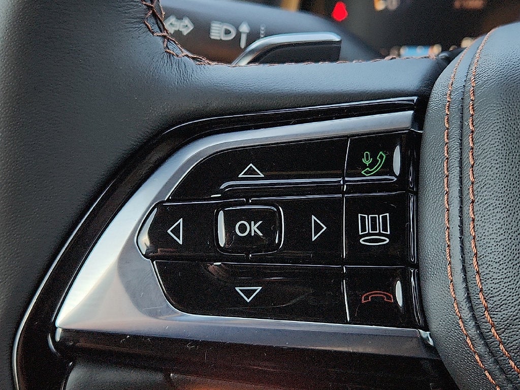 2027 Jeep Grand Cherokee GRAND CHEROKEE SUMMIT 4X4