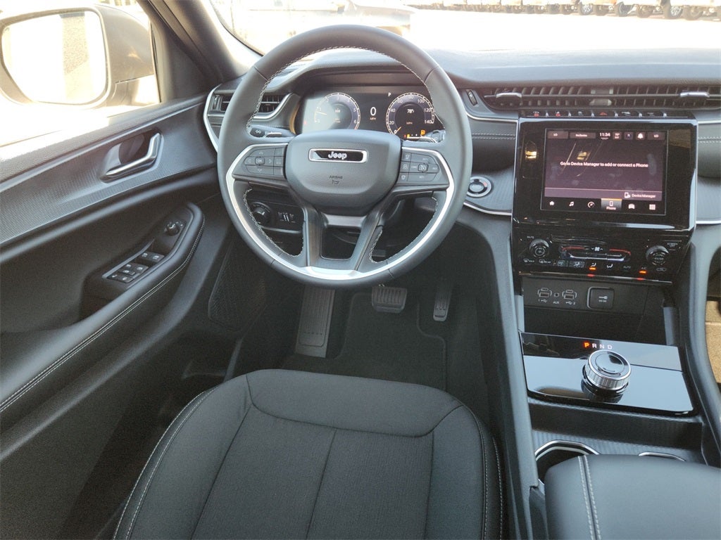 2025 Jeep Grand Cherokee L Laredo X