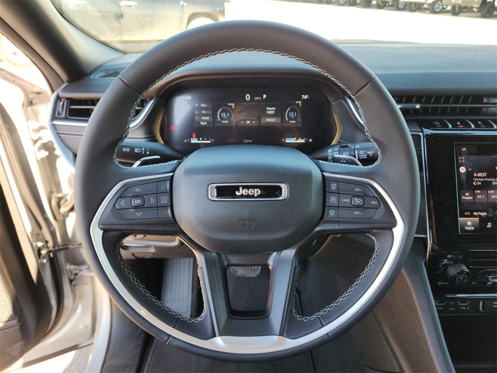 2025 Jeep Grand Cherokee L Laredo