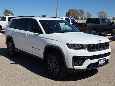 2027 Jeep Grand Cherokee L Laredo Altitude