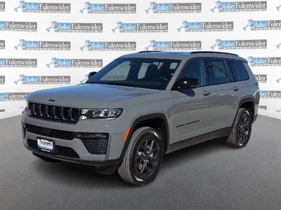 2027 Jeep Grand Cherokee Laredo Altitude