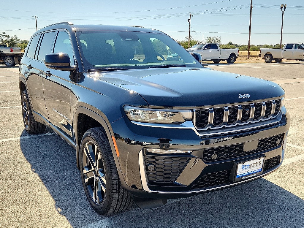 2027 Jeep Grand Cherokee GRAND CHEROKEE L LIMITED 4X4