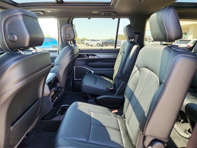 2025 Jeep Wagoneer L Series II