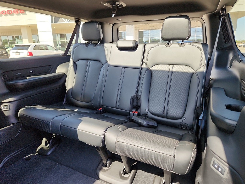 2025 Jeep Wagoneer L Series II