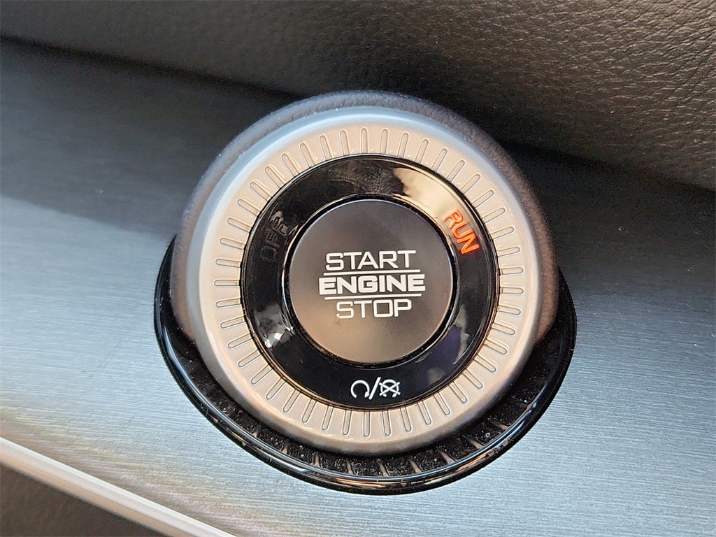 2025 Jeep Wagoneer L Series II