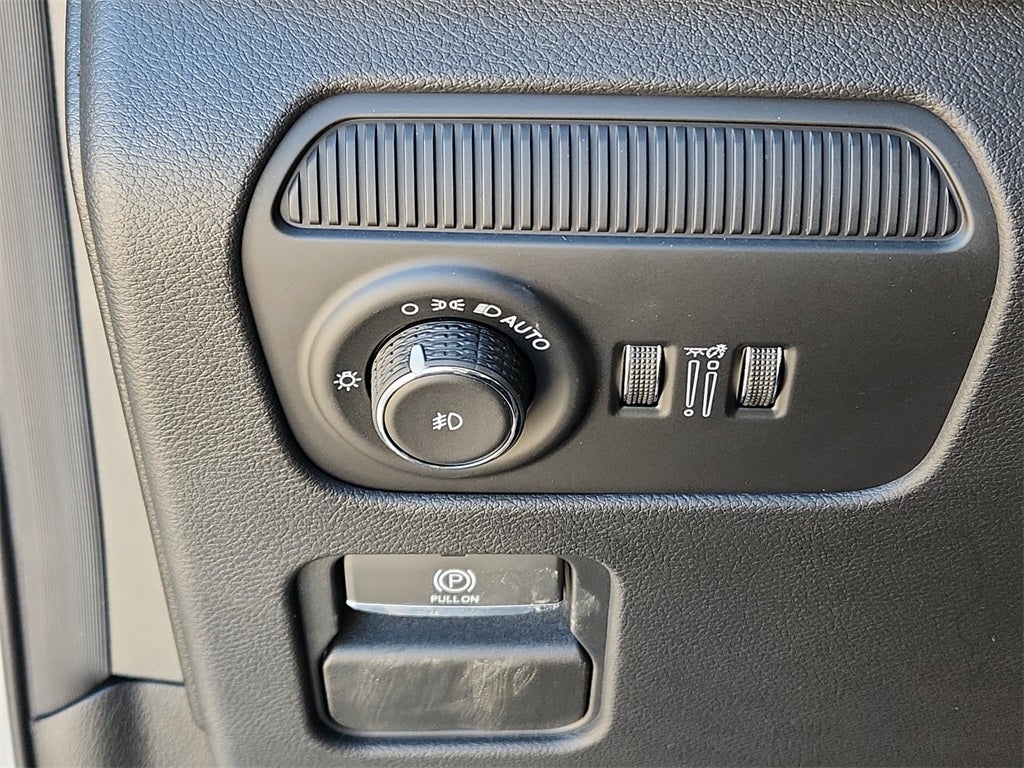 2025 Jeep Wagoneer L Series II