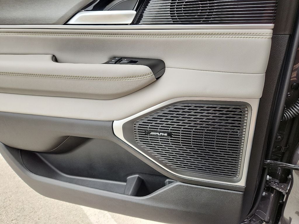 2026 Jeep Grand Wagoneer L Limited Altitude