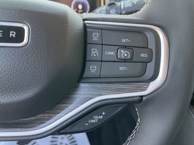 2023 Jeep Wagoneer L Series III
