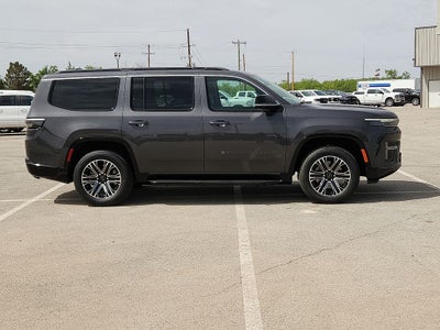 2026 Jeep Grand Wagoneer 4x4