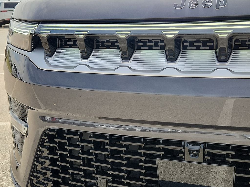 2026 Jeep Grand Wagoneer 4x4