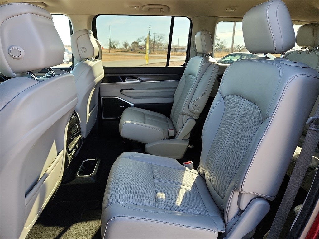 2024 Jeep Wagoneer Series II