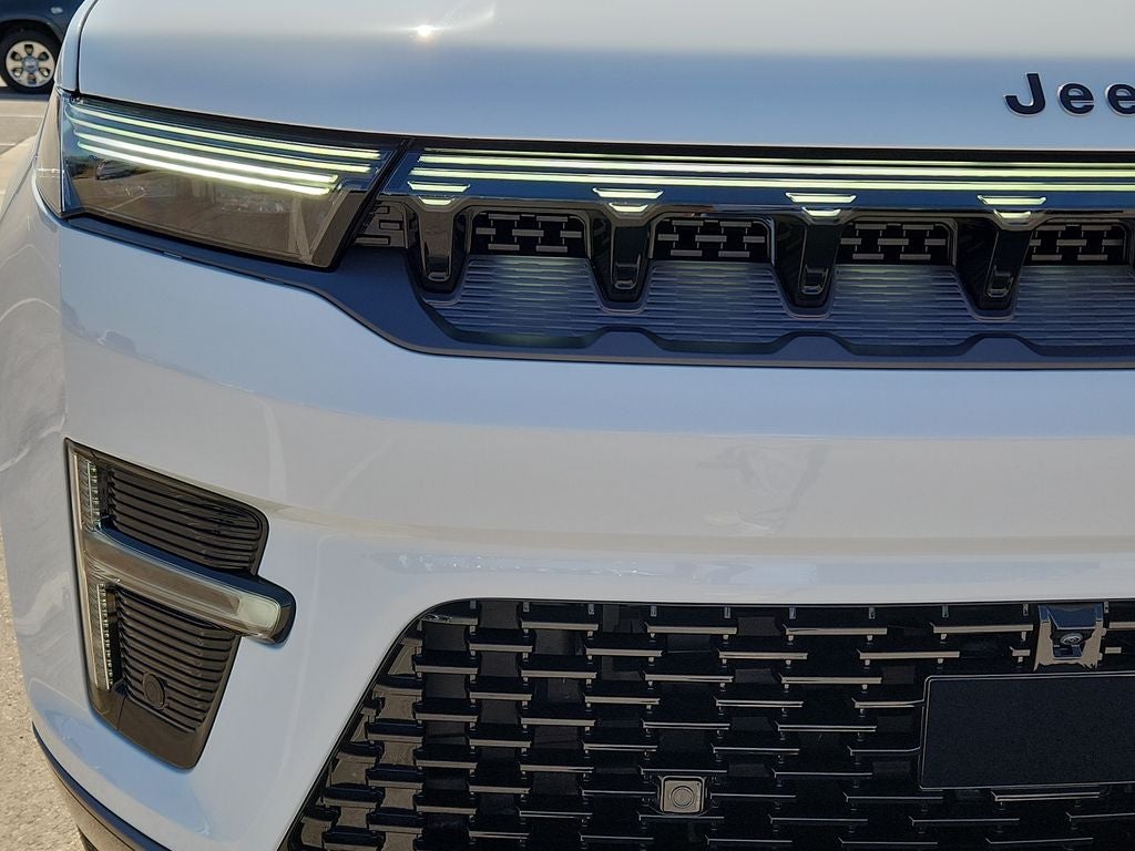2026 Jeep Grand Wagoneer Limited Reserve