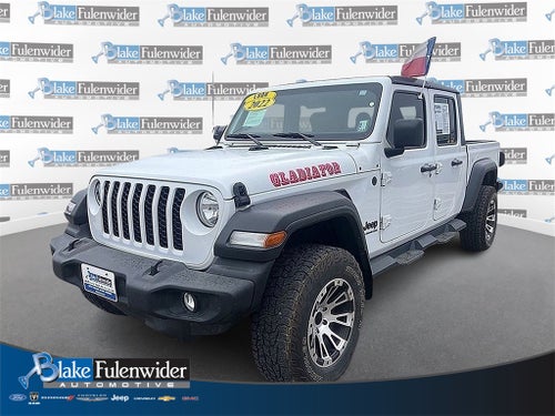 2022 Jeep Gladiator Sport