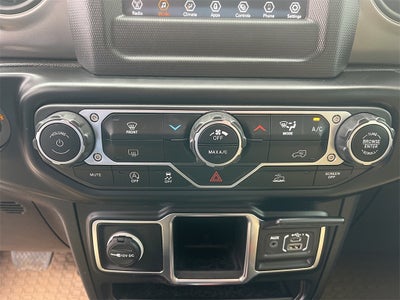 2022 Jeep Gladiator Sport