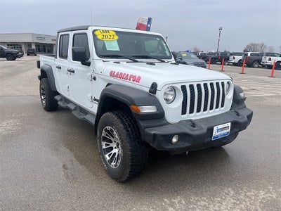 2022 Jeep Gladiator Sport