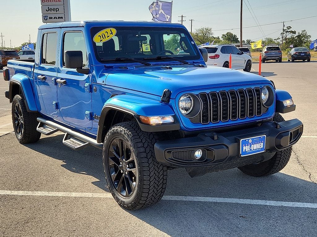 2024 Jeep Gladiator Sport