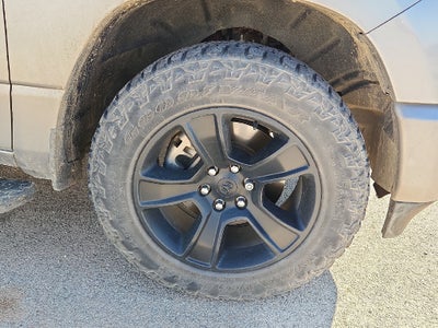 2022 RAM 1500 Lone Star Crew Cab 4x4 5'7' Box