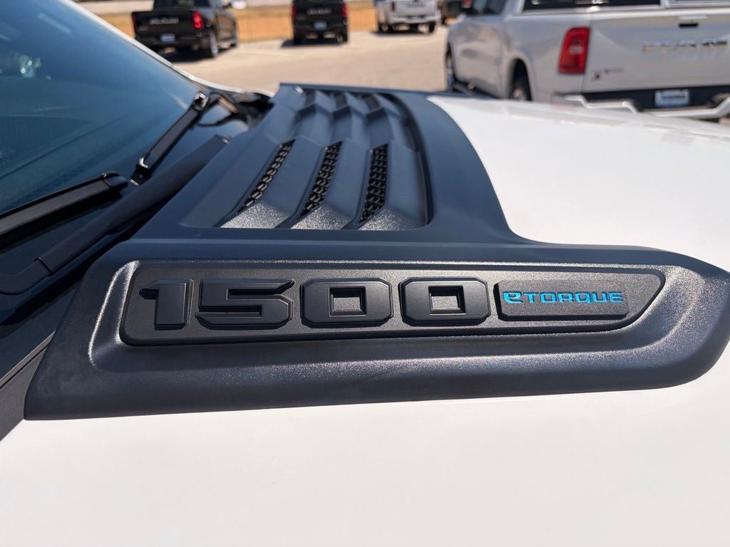 2026 RAM 1500 RAM 1500 EXPRESS CREW CAB 4X4 5'7' BOX
