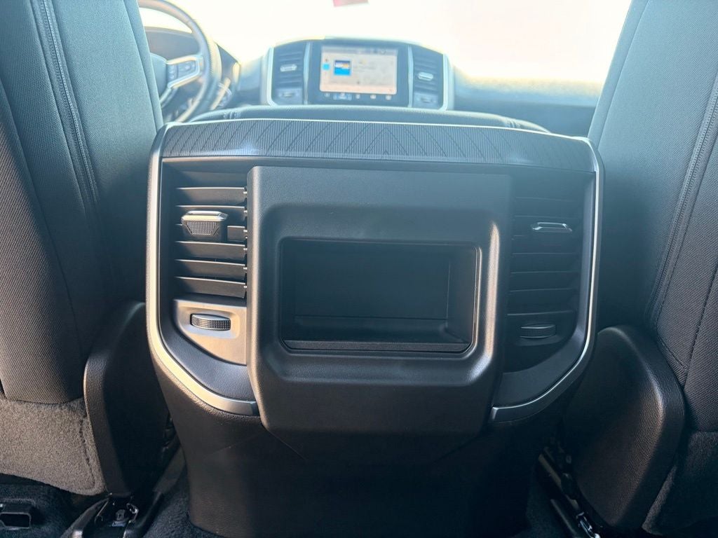 2026 RAM 1500 RAM 1500 EXPRESS CREW CAB 4X4 5'7' BOX