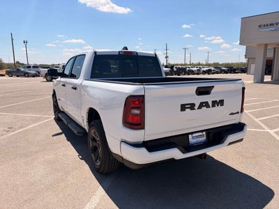 2026 RAM 1500 RAM 1500 EXPRESS CREW CAB 4X4 5'7' BOX