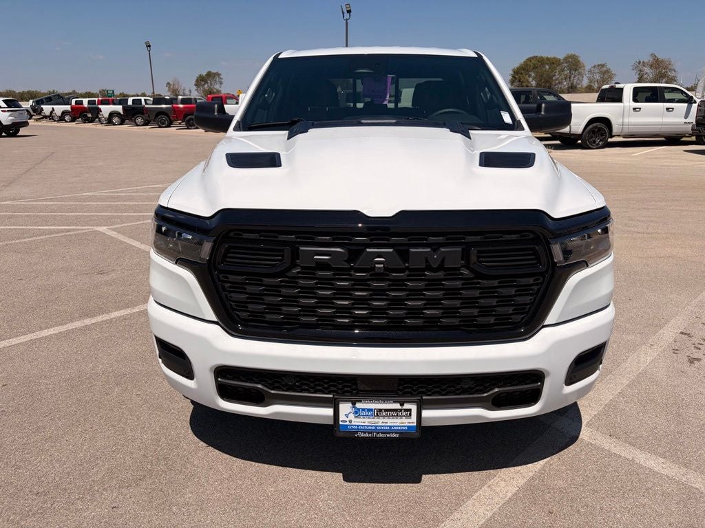 2026 RAM 1500 RAM 1500 EXPRESS CREW CAB 4X4 5'7' BOX
