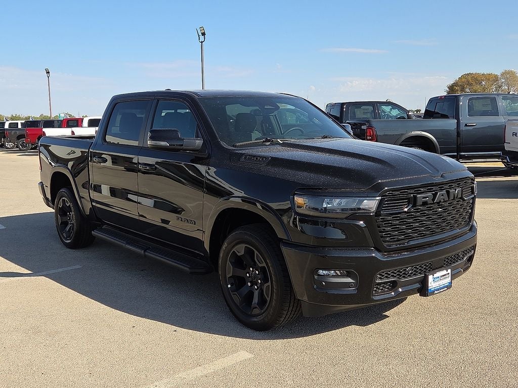 2027 RAM Ram 1500 RAM 1500 LONE STAR CREW CAB 4X4 5'7' BOX