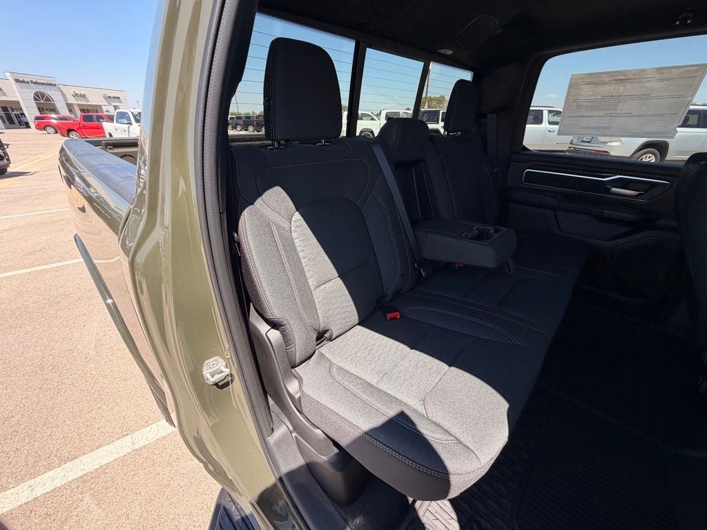 2026 RAM 1500 RAM 1500 LONE STAR CREW CAB 4X4 5'7' BOX