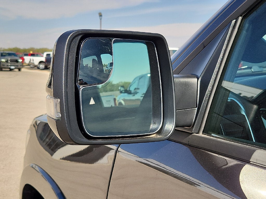 2027 RAM Ram 1500 RAM 1500 LONE STAR CREW CAB 4X4 5'7' BOX