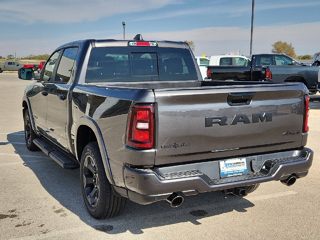2027 RAM Ram 1500 RAM 1500 LONE STAR CREW CAB 4X4 5'7' BOX