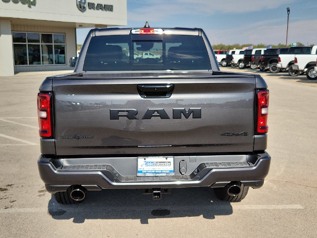 2027 RAM Ram 1500 RAM 1500 LONE STAR CREW CAB 4X4 5'7' BOX