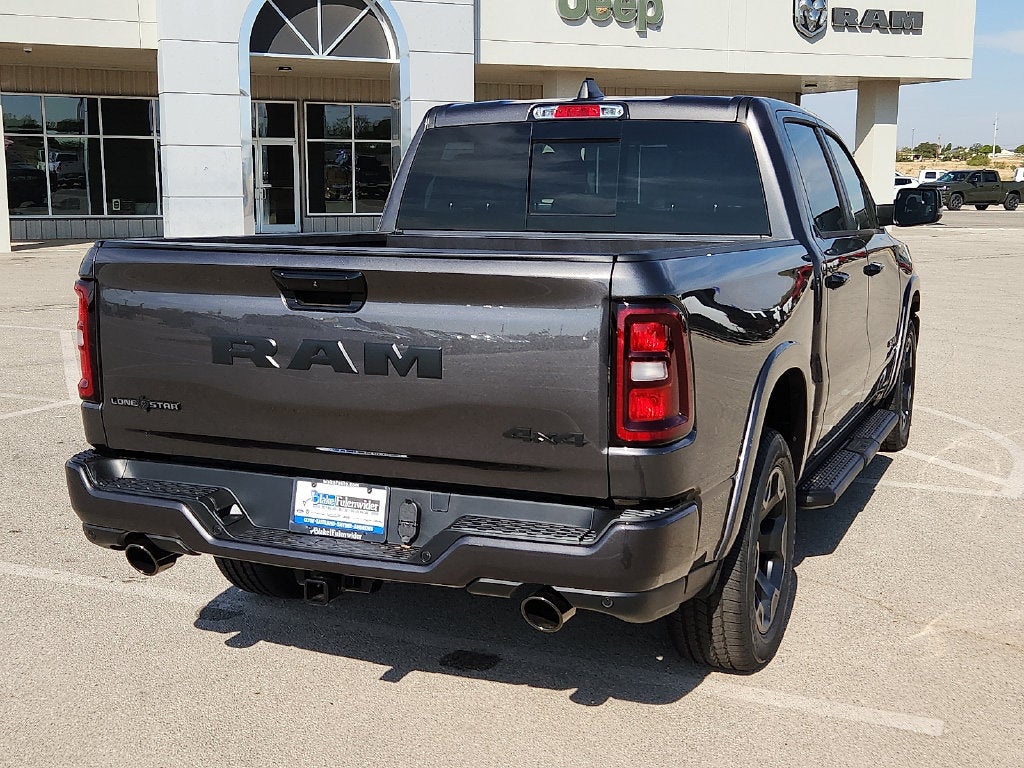 2027 RAM Ram 1500 RAM 1500 LONE STAR CREW CAB 4X4 5'7' BOX