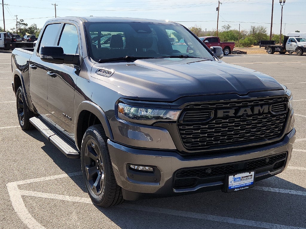 2027 RAM Ram 1500 RAM 1500 LONE STAR CREW CAB 4X4 5'7' BOX
