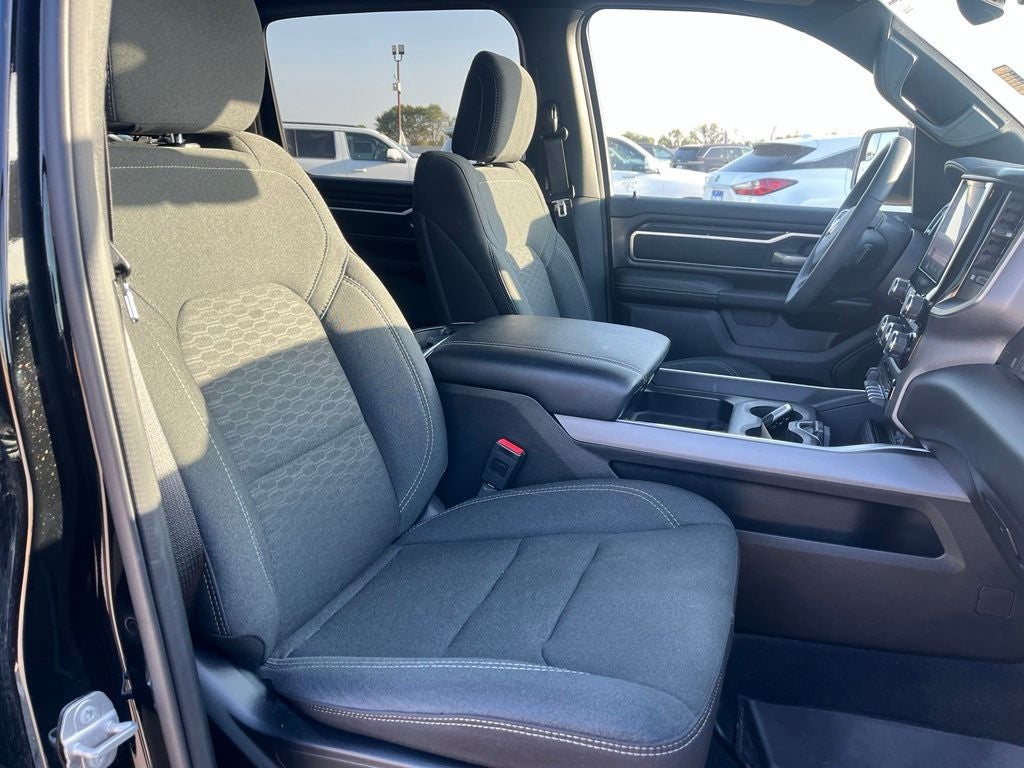 2025 RAM 1500 Lone Star Crew Cab 4x4 5'7' Box