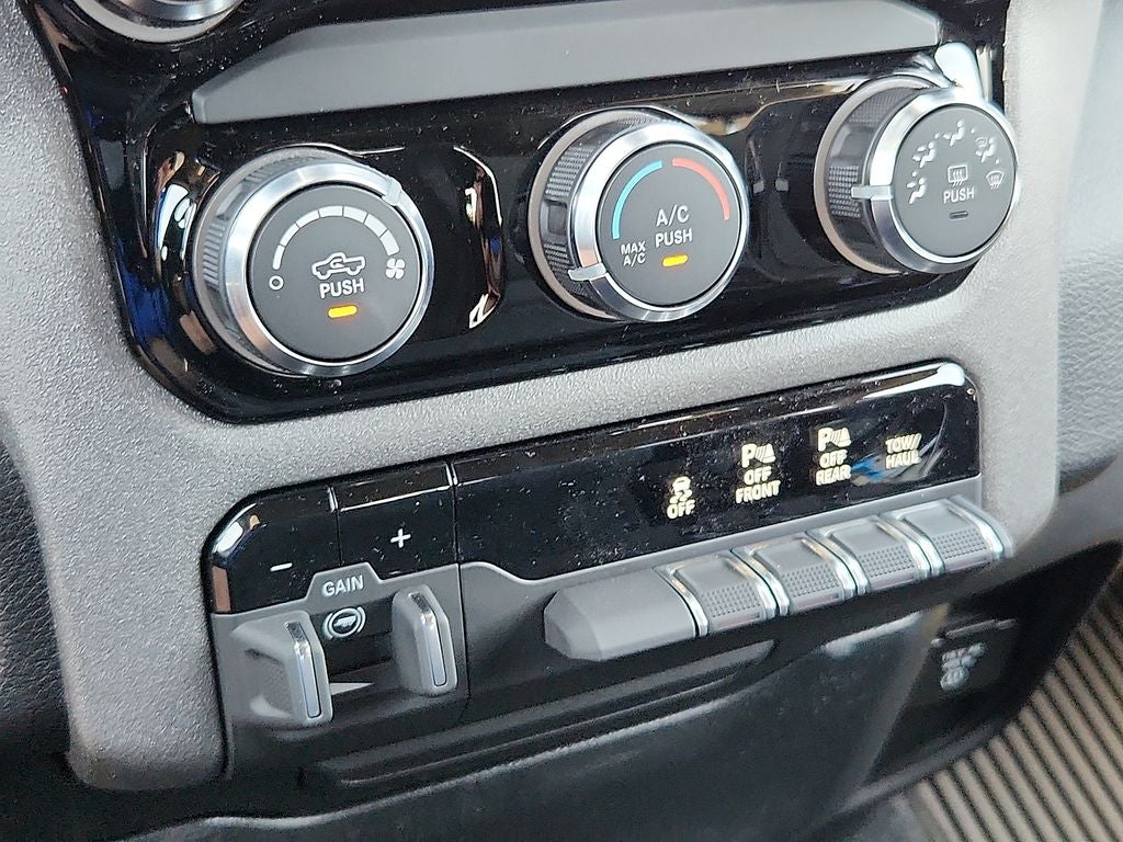 2026 RAM Ram 1500 RAM 1500 WARLOCK CREW CAB 4X4 5'7' BOX