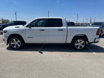 2026 RAM 1500 RAM 1500 EXPRESS CREW CAB 4X4 5'7' BOX