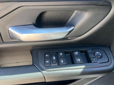 2026 RAM 1500 RAM 1500 EXPRESS CREW CAB 4X4 5'7' BOX