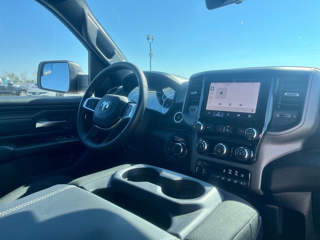 2026 RAM 1500 RAM 1500 EXPRESS CREW CAB 4X4 5'7' BOX