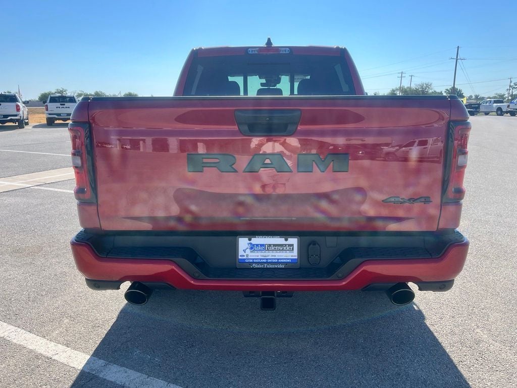 2026 RAM 1500 RAM 1500 EXPRESS CREW CAB 4X4 5'7' BOX
