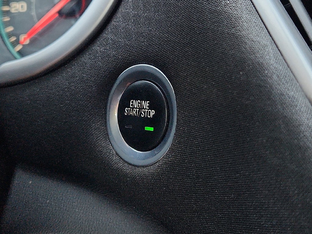 2020 Chevrolet Malibu FWD 1FL
