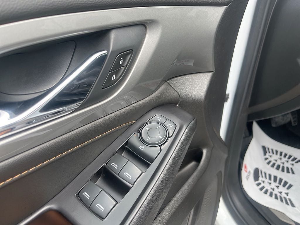 2020 Chevrolet Traverse RS