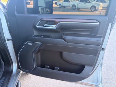 2024 GMC Sierra 3500HD 4WD Crew Cab Long Bed SLT