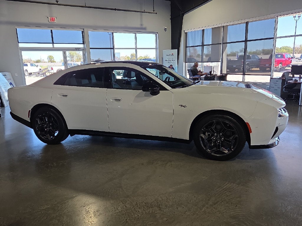 2027 Dodge Charger CHARGER R/T 4-DOOR AWD