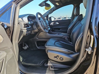 2024 Chrysler Pacifica Limited S Appearance