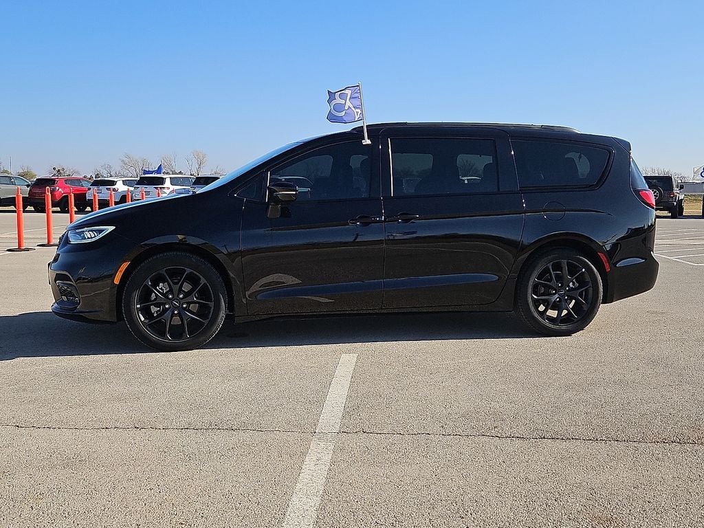 2024 Chrysler Pacifica Limited S Appearance