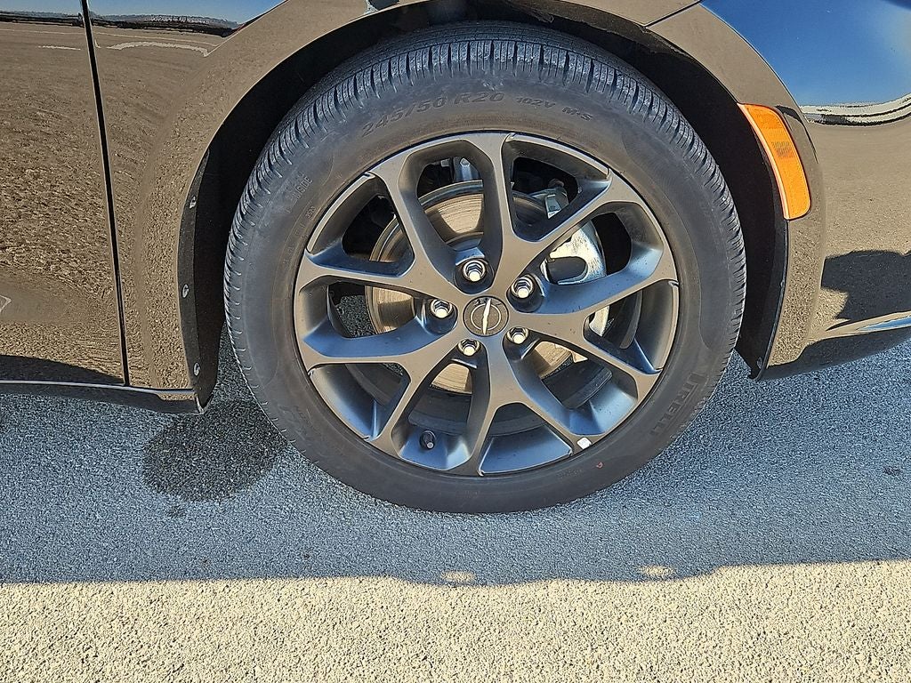 2024 Chrysler Pacifica Limited S Appearance