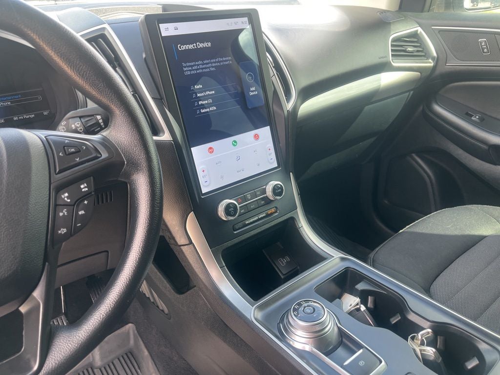 2022 Ford Edge SE
