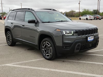 2026 Jeep Cherokee Laredo