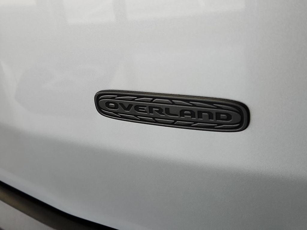 2026 Jeep Cherokee Overland